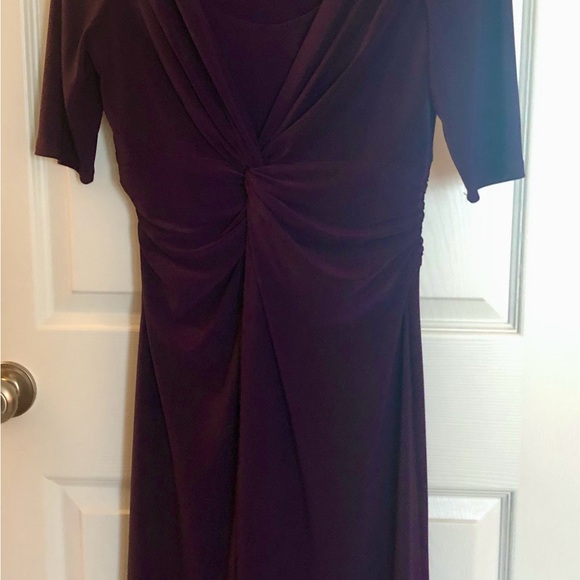 Swingy purple wrap style dress - Picture 2 of 6